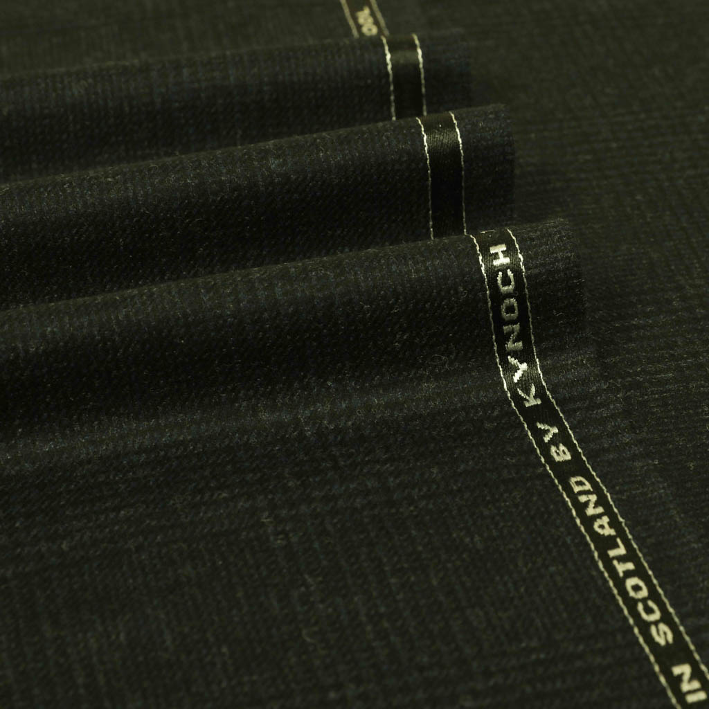 352820_selvedge