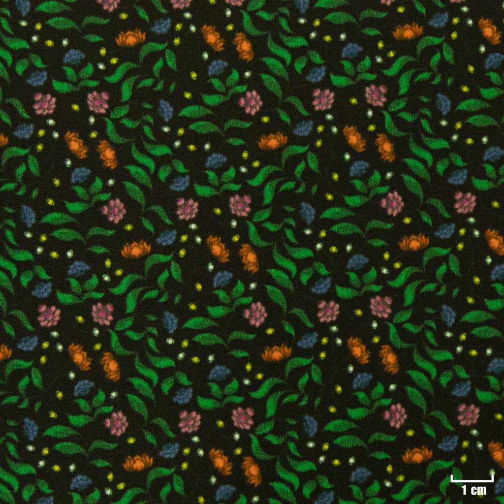 BLACK/GREEN FLORAL PATTERN
